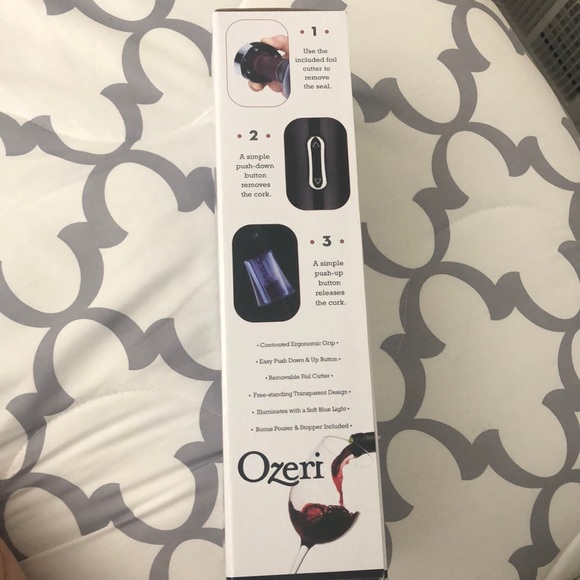 Electric Wine Opener - Picture 2 of 4